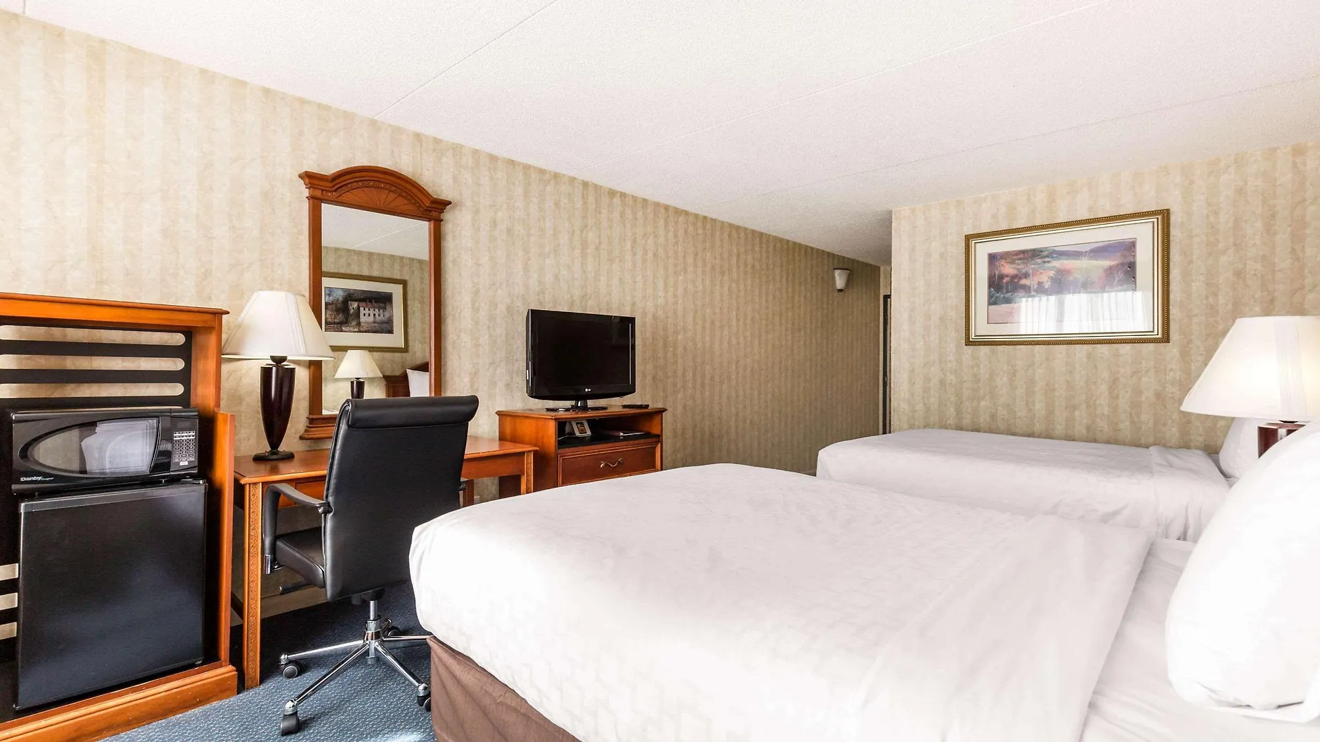 Days Hotel By Wyndham Williamsburg I-64
