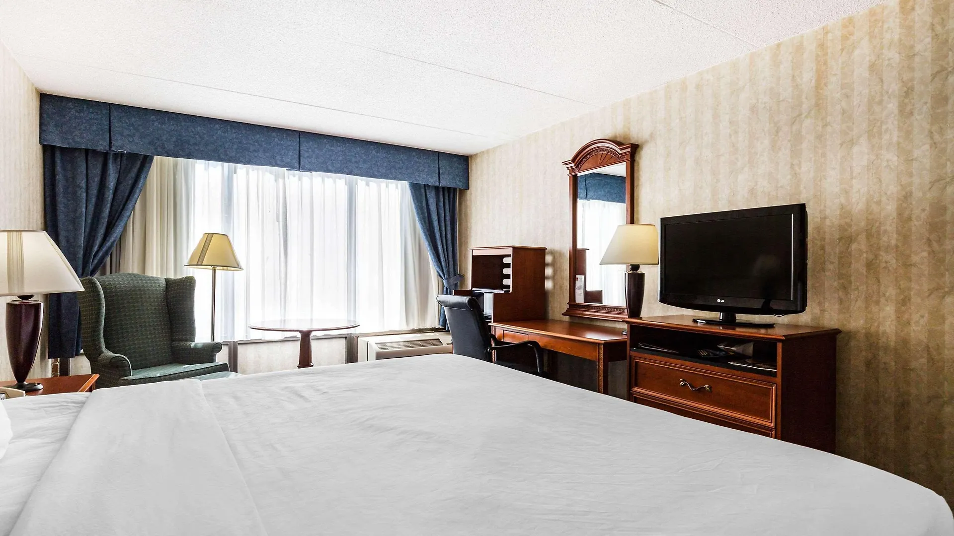 Days Hotel By Wyndham Williamsburg I-64 United States