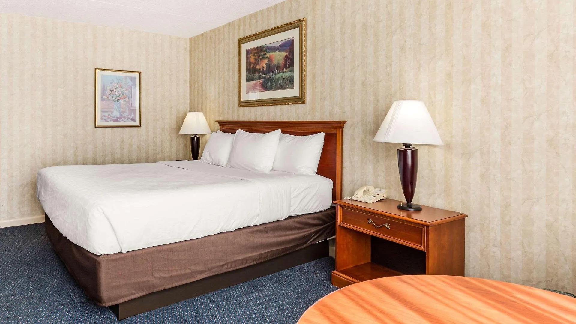 Days Hotel By Wyndham Williamsburg I-64