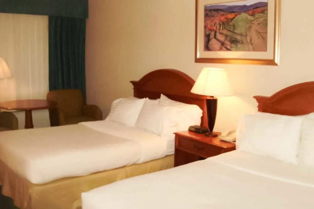 Days Hotel By Wyndham Williamsburg I-64