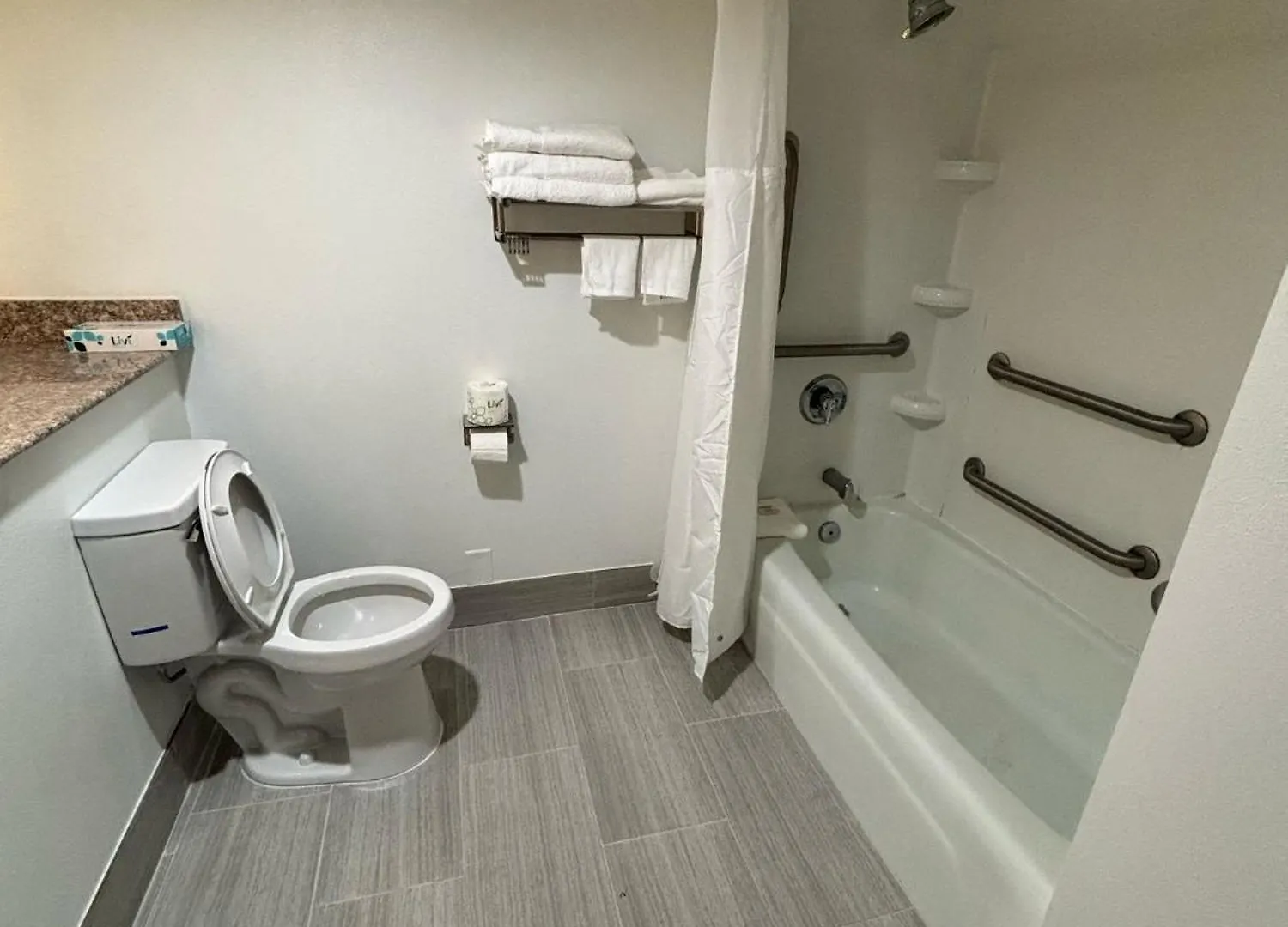 Days Hotel By Wyndham Williamsburg I-64 2*,  United States